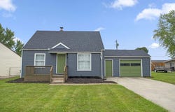 105 W Shalley Drive, Kendallville, IN 46755