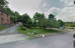 Harding Street, Struthers, OH 44471