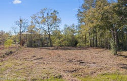 24 Fiber Street, Bay Saint Louis, MS 39520