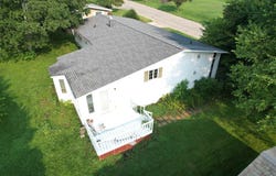 623 W Chapel Street, Dodgeville, WI 53533-1017