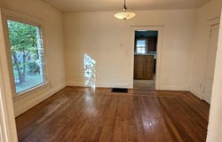 608 S 5th Street, Fairfield, IA 52556
