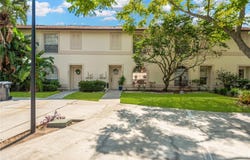 605 CHIPPENHAM BOULEVARD, BRANDON, FL 33511
