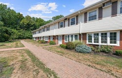 11 Meadowlawn Drive unit: 11, Mentor, OH 44060