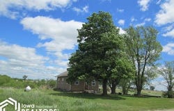 48162 300th Avenue, Russell, IA 50238