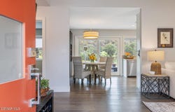 464 W Avenida De Las Flores, Thousand Oaks, CA 91360