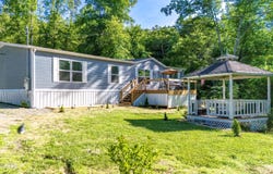 409 Bull Run Rd, Luttrell, TN 37779