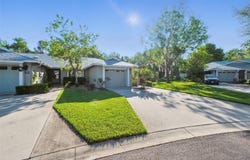 10 LAKE FOREST CIRCLE N, PALM COAST, FL 32137