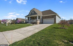 392 WINESAP Lane, DOVER, DE 19901