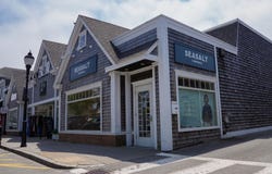 199 Main Street, Falmouth, MA 02540