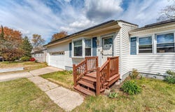 210 Vermont Ave, Egg Harbor Township, NJ 08234
