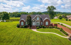 21 Fox Run Ln, Carthage, TN 37030