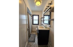 1310 N River Ave, Glendive, MT 59330
