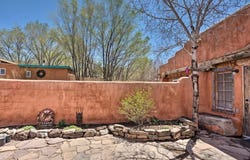 510 And 512 Anglada Ln, Taos, NM 87571-0000