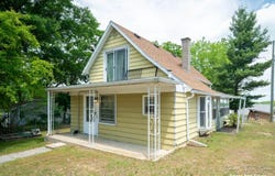 2870 W Long Lake Road, Orleans, MI 48865