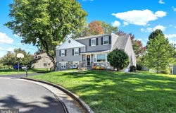 121 CLAYTON Road, HATBORO, PA 19040