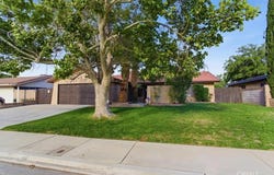 44038 Fenner, Lancaster, CA 93536