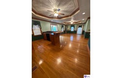 5309 Bardstown Road, Springfield, KY 40069