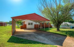 924 N 6th Avenue, Purcell, OK 73080