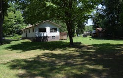 46379 Leedy Point Road, Bloomingdale, MI 49026