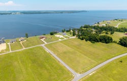 Dowitcher & Killdeer Court lot: 54, Hertford, NC 27944