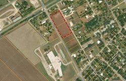112 Apollo Drive, Edna, TX 77957