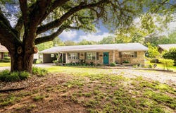 1020 Binns Dr, Monticello, AR 71655