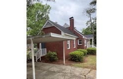 307 Pressley Ave., Kingstree, SC 29556