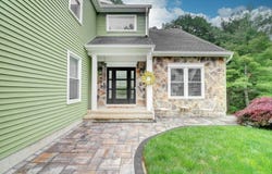 44 Linberger Dr, Bridgewater Twp., NJ 08807-2382