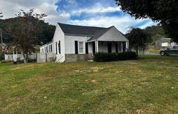 580 Black Pike, Hustonville, KY 40437