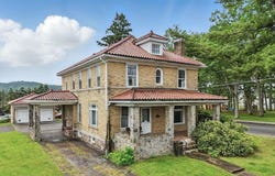639 Iron Street, Lehighton, PA 18235