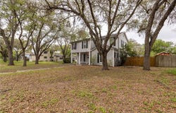Beeville, TX 78102
