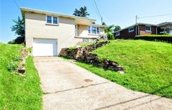 16 Jackson Dr, Monessen, PA 15062