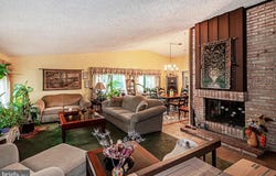 30 PATRICIA LANE, SICKLERVILLE, NJ 08081