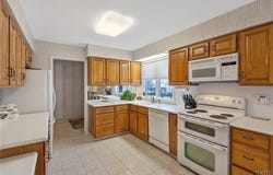 5315 Poster Lane, DeWitt, NY 13066