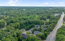 1353 Harbins Ridge Drive, Norcross, GA 30093