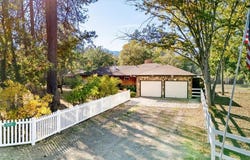 5831 Memory Lane, Yreka, CA 96097-9126