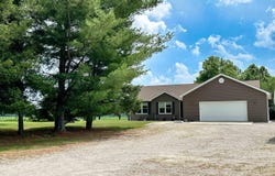 6133 E 800 N Road, Denver, IN 46926-9256