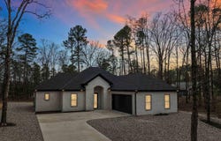 6 Busqueda Lane, Hot Springs Village, AR 71909