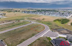 99 Royal Cir, Gillette, WY 82718