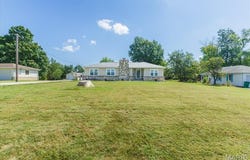 1281 Highway K, St Clair, MO 63077