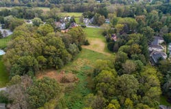 1922 PICKERING TRAIL, LANCASTER, PA 17601