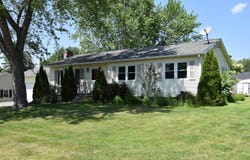 54 Sunset Strip, Brewer, ME 04412