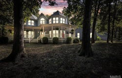 2932 Eagle Pointe Drive, Wentzville, MO 63385