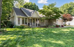 227 Phoenix Court, Plainwell, MI 49080