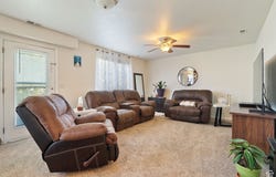 2132 W 2175 N, Clinton, UT 84015