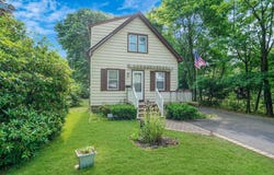 1193 Brookdale Avenue, Bay Shore, NY 11706