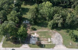 799 E MAIN Street, Salem, IL 62881
