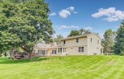25839 W Sunset Road, Barrington, IL 60010
