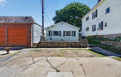 157 Maplewood Ave, Gloucester, MA 01930