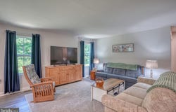 401 ALEZACH Drive, DOVER, DE 19901
